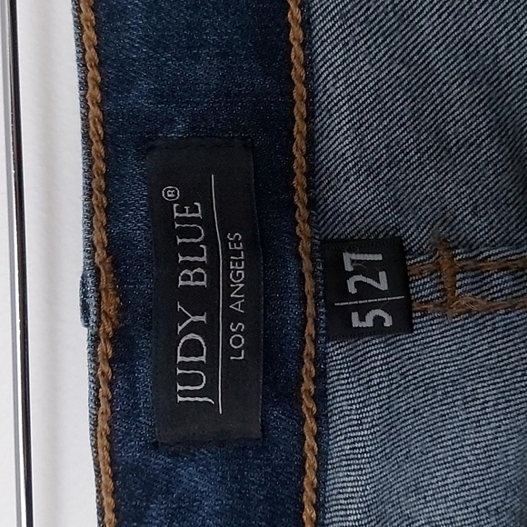 Judy Blue Capri Fit Cropped Jeans Dark Wash Size 5/27 - Picture 6 of 8